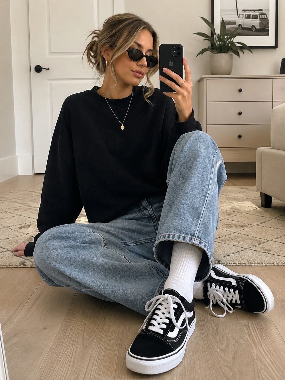 Vans Old Skool Black White Sneakers Women’s 9.5